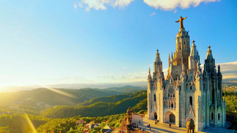 Barcelona & Medelhavskryssning över Påsk